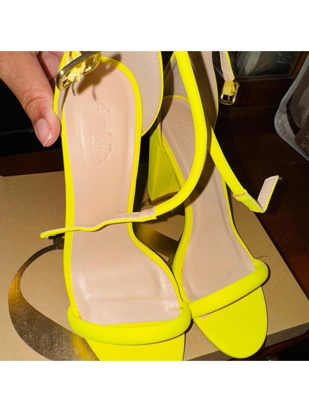 2000s Charlotte Russe NEON Women's Heels 🌟